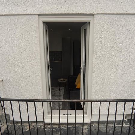 Modern Apartments Near Cardiff City Centre Exterior foto